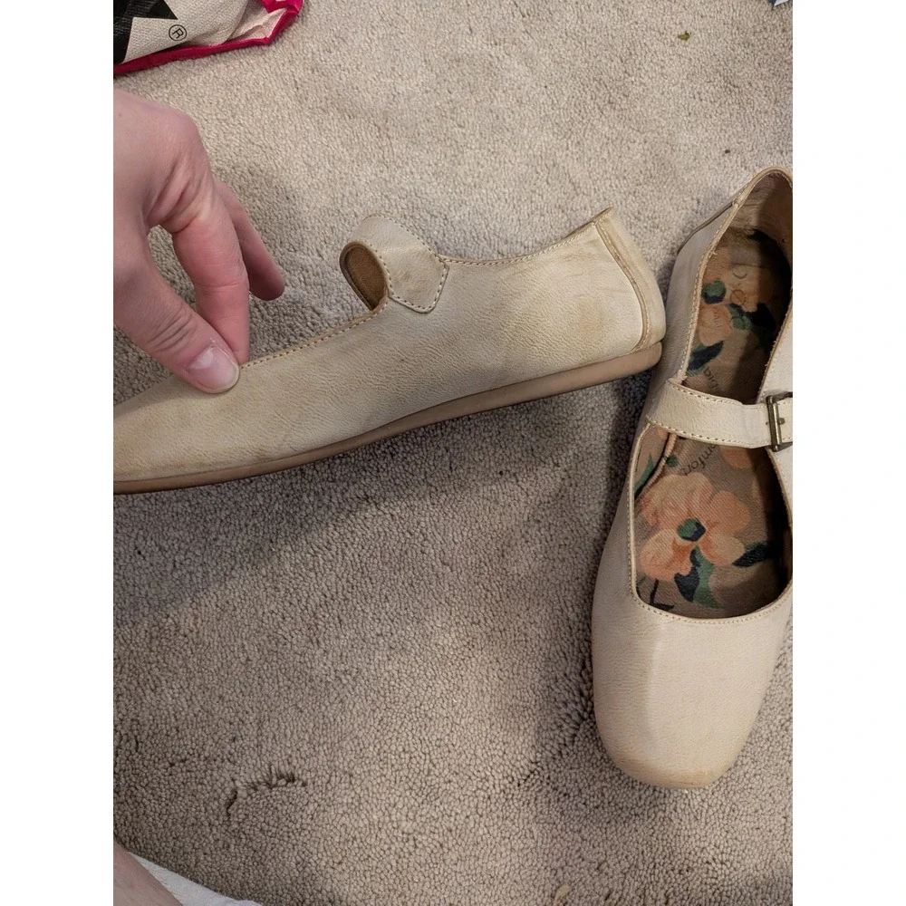 BOC Womens Mary Jane Flats Cream Buckle Strap Floral Lining BC0026379 Size‎ 11M